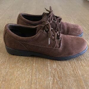 Thom McAn Shoes Womens 7W Lace Up Oxford Brown Suede Leather Casual Loafer 90s